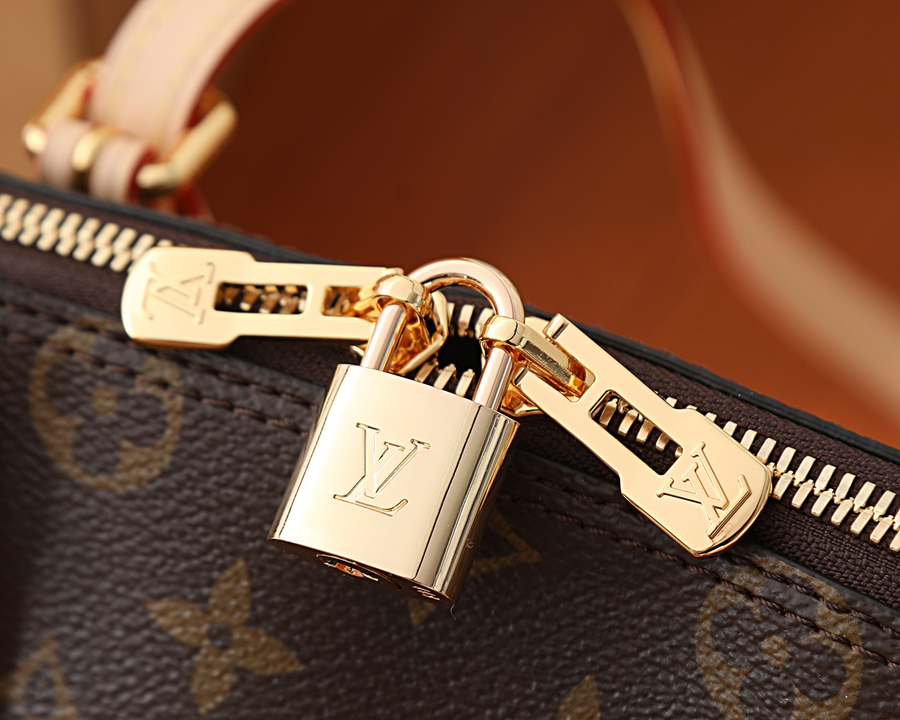 LV Squire PM M28951 30x20x10cm