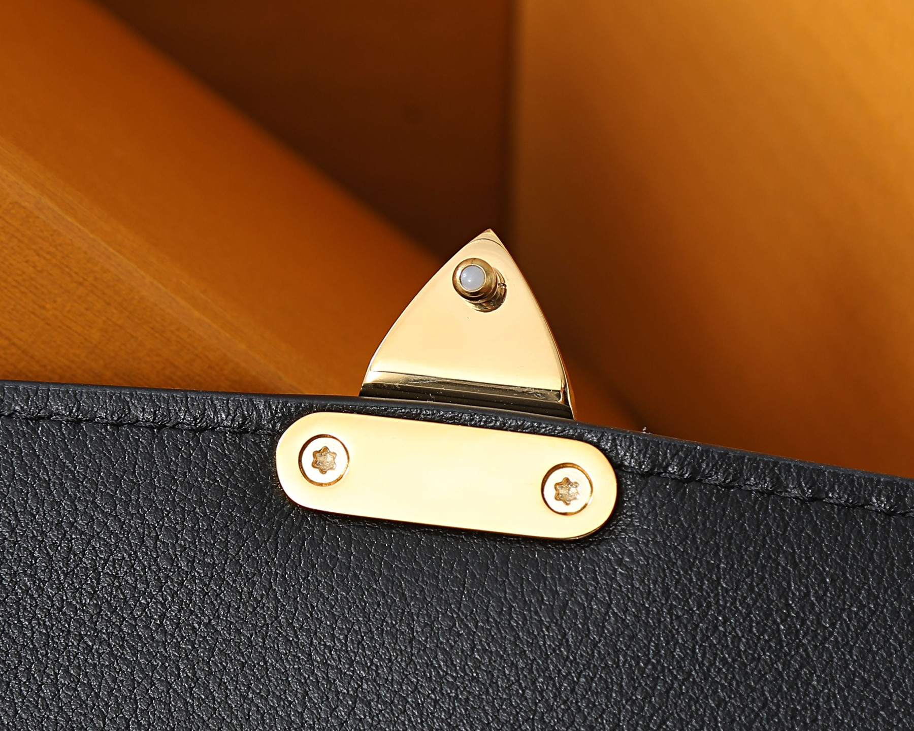 LV MADELEINE BB Handbag M27511 24.5x16x8cm