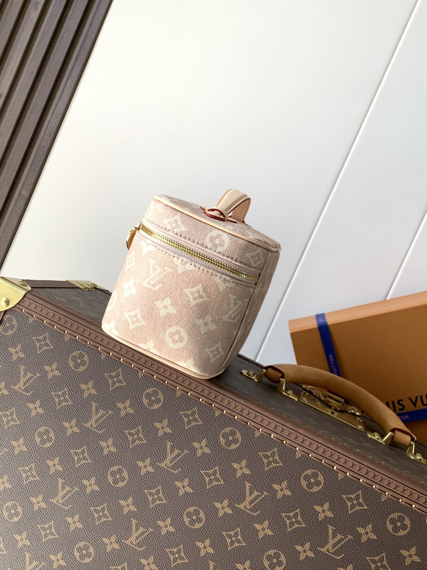 LV NICE Mini Makeup Bag M15170 20x13.5x12cm