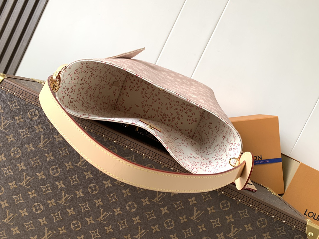 LV ALL IN Large Handbag M25727 26x31x18cm