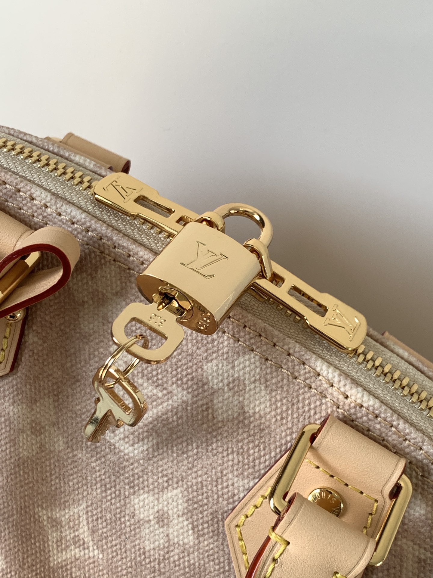 LV ALMA BB Handbag M25728 23.5x17.5x11.5cm
