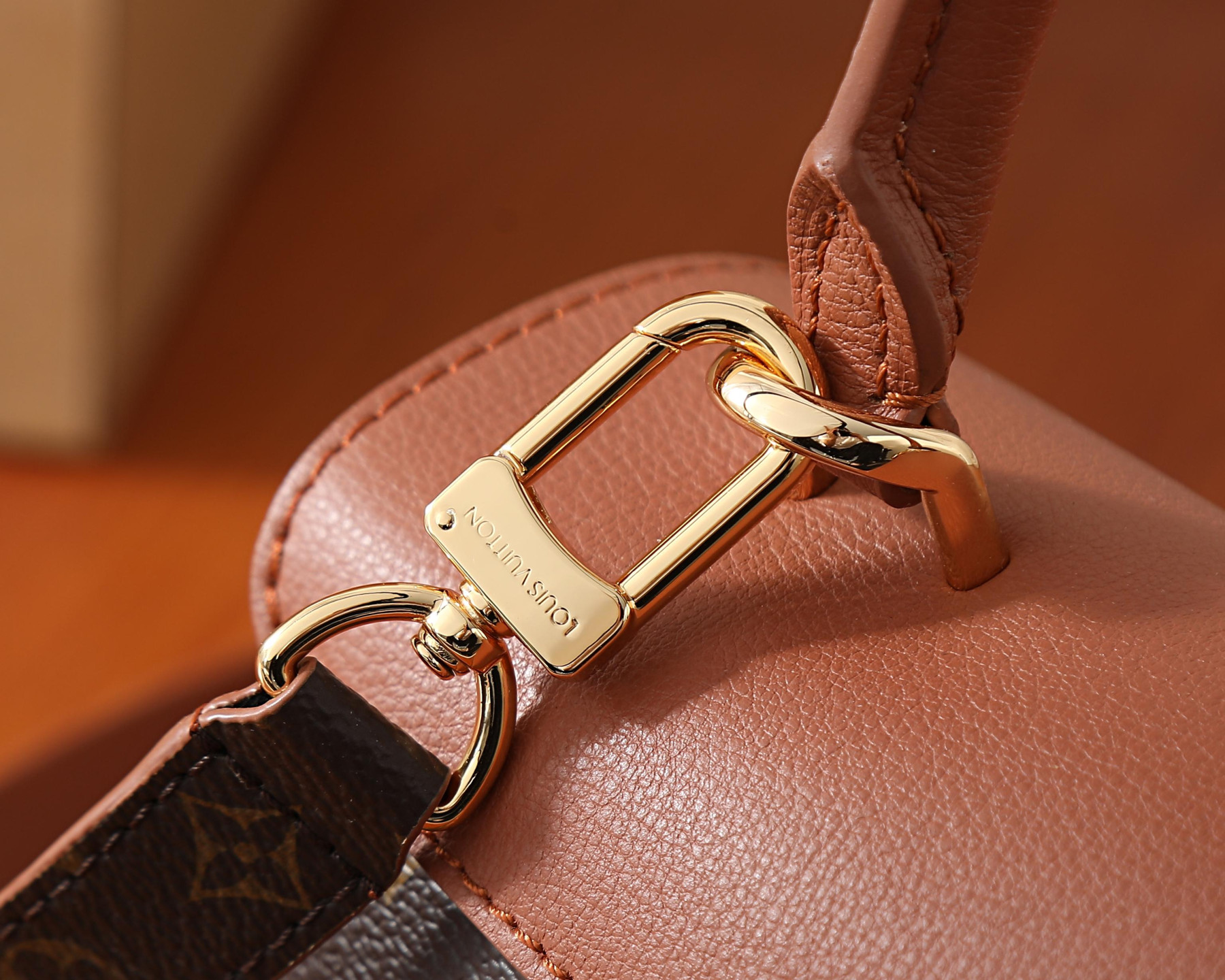 LV Madeleine BB M28288 24.5x16x8cm