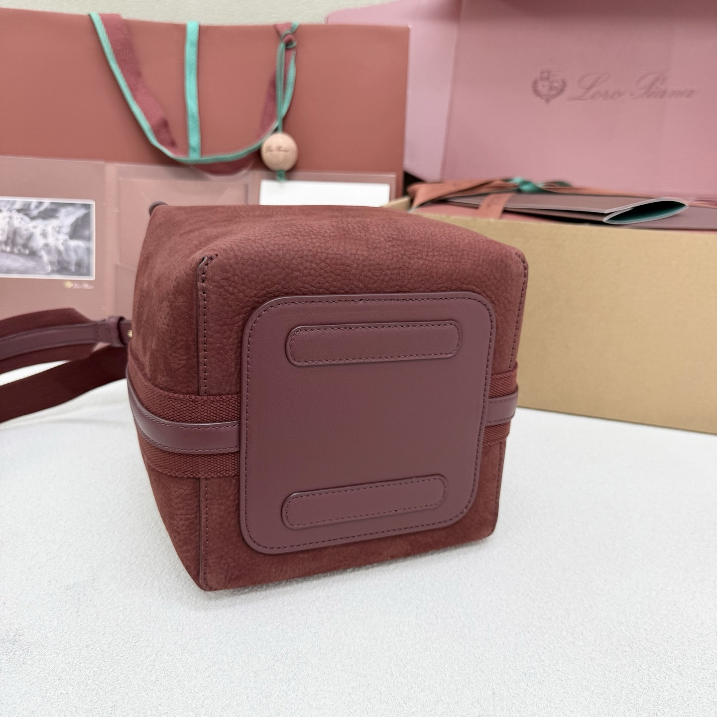 L0r0 P1ana small bale bag 17x20x17cm