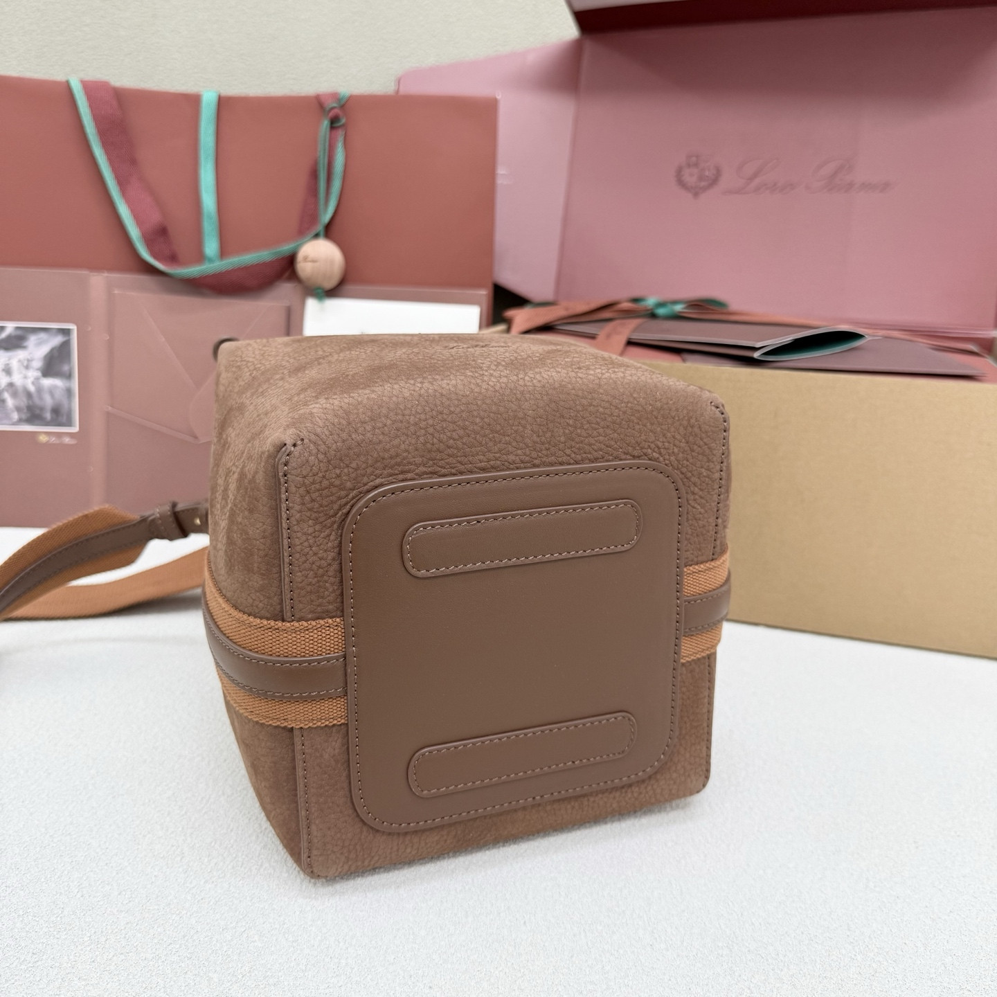 L0r0 P1ana small bale bag 17x20x17cm