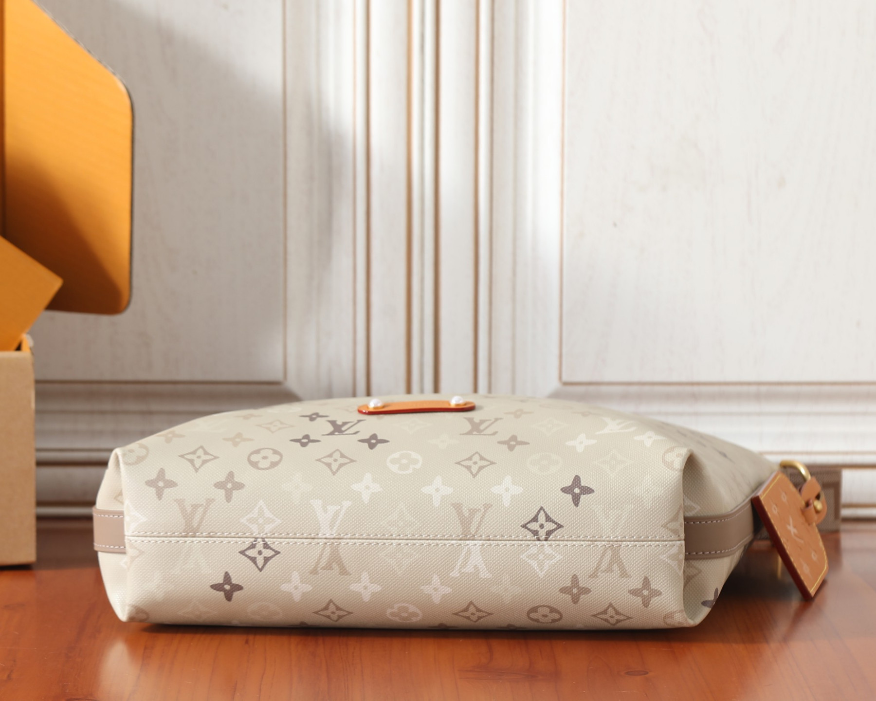 LV Vagabond Hobo M26931 41x32x11cm
