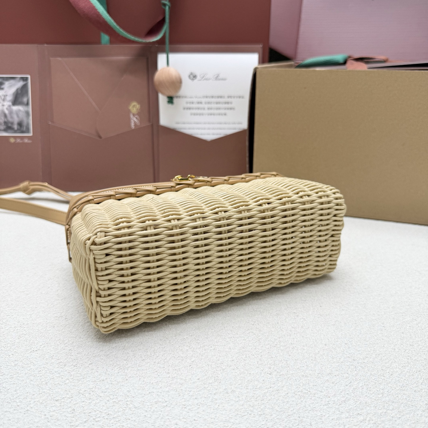 L0r0 P1ana extra pocket l19 wicker bag 19 x 11.5 x 7cm